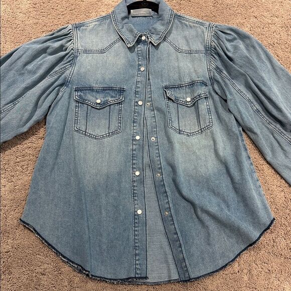First Love shacket / shirt with Rhinestone FRINGE on back ! Like new size small - Picture 4 of 10